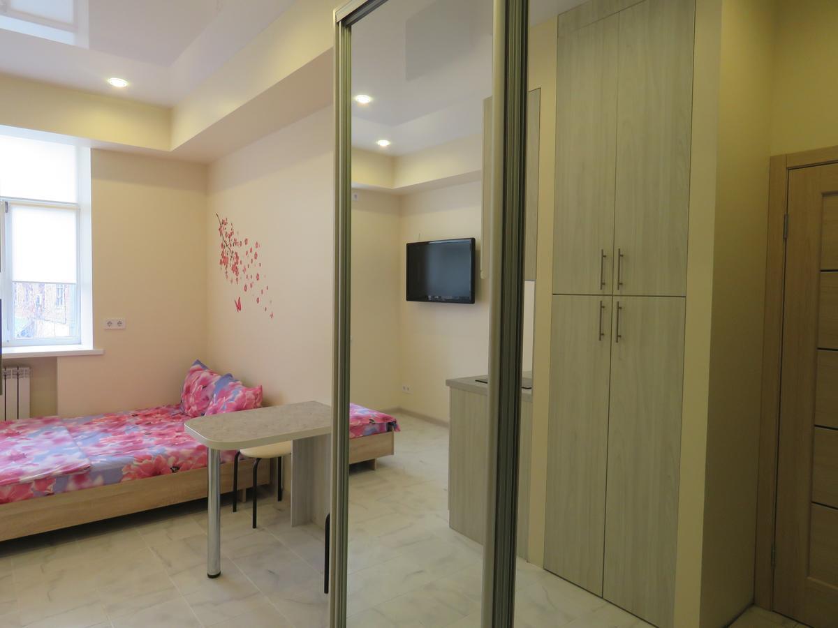 Korolenko Apartment Kharkiv Eksteriør bilde
